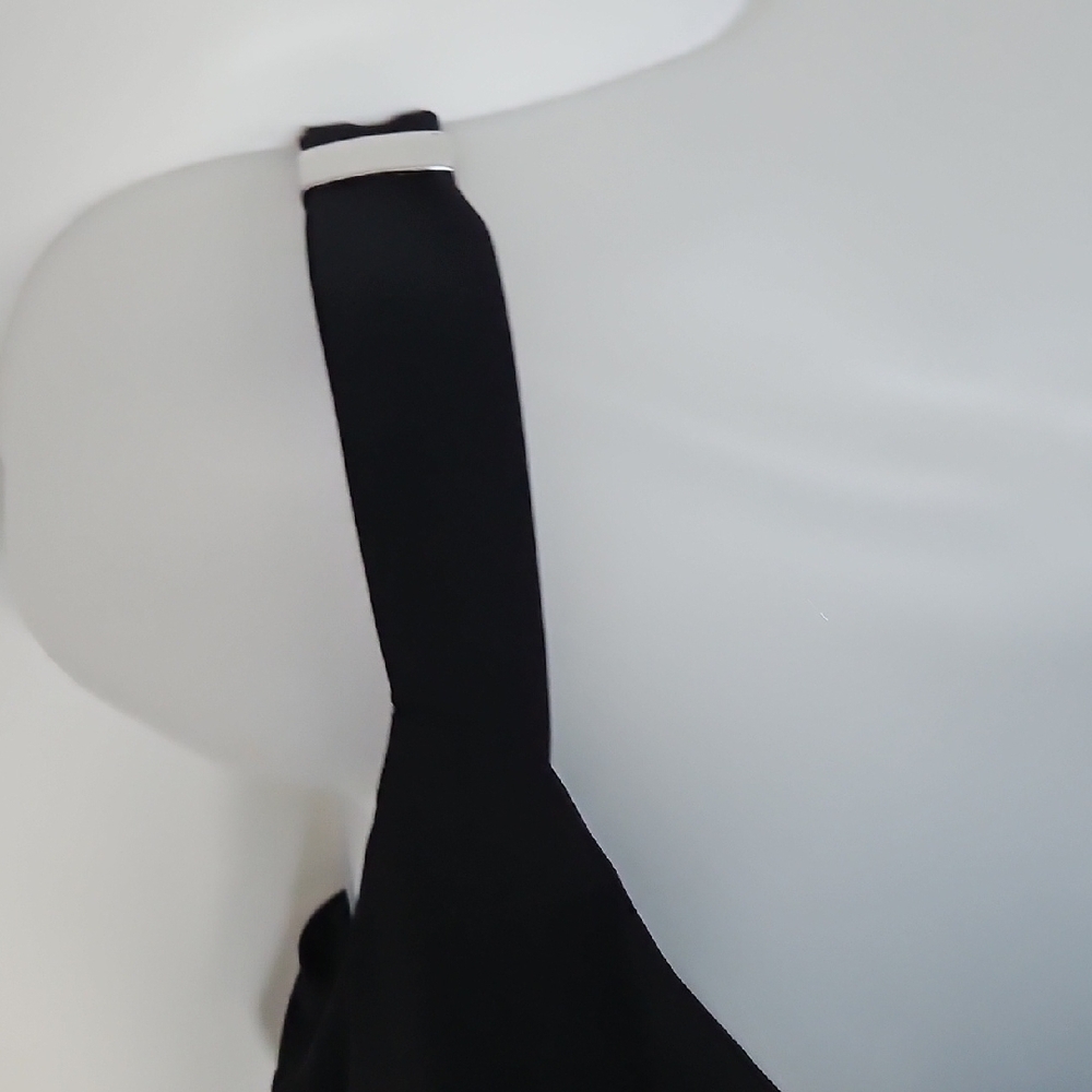 NWT White House Black Market Black and White Sheath Dress V-Neck Floral Detail - Picture 4 of 8